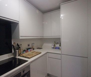 1 bedroom property to rent - Photo 3