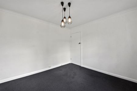 Fully Renovated Unit in Popular Newstead - Photo 4