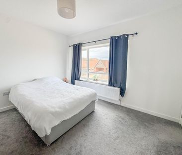 3 bedroom terraced house to rent - Photo 4