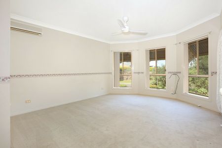 IN TOWN ACREAGE - PRESTIGE LOCATION - Photo 2