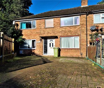 Semi detached house to rent - Photo 3