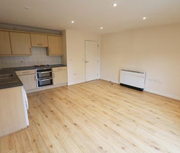 1 bedroom apartment to rent - Photo 2