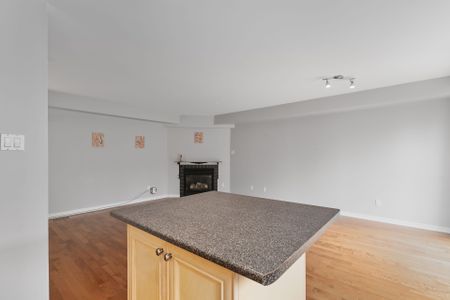 For Lease - 4 Thorburn Private, Lower Town - Sandy Hill, Ontario - Photo 4