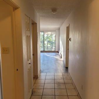 Available Mar 1st - 2 bedroom near Austin and Westview - Photo 4