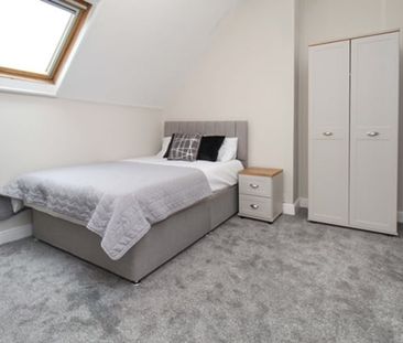 Room in a Shared House, Beechwood View, LS4 - Photo 3