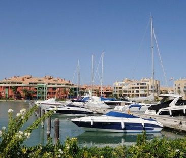 5 room luxury Villa for rent in Sotogrande, Spain - Photo 6