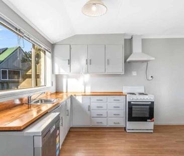 44 Avon Road, Clifton - Photo 5