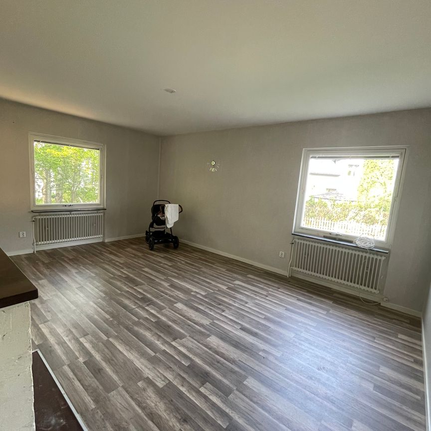 Allégatan, Töreboda - Foto 1