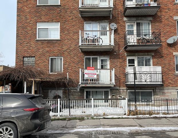 À louer / Appartement - Photo 1