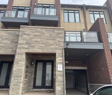 For Lease - 3299 Taha Gardens, Oakville, Ontario - Photo 1