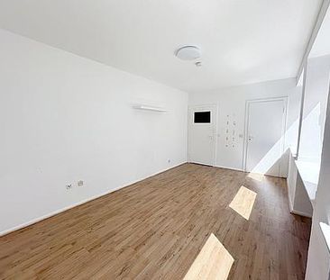 STUDENTEN AUFGEPASST! SCHICKES APARTMENT AUF DER HOCHSTRASSE ZU MIE... - Photo 1
