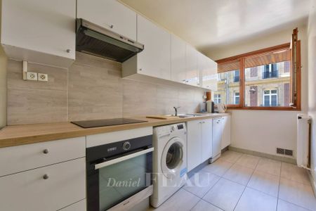 Location appartement, Paris 17ème (75017), 2 pièces, 57.71 m², ref 86190071 - Photo 3