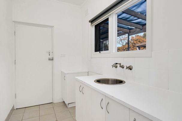 38 St Leonard Crescent, Elizabeth Downs SA 5113 - House For Rent - $550 | Domain - Photo 1