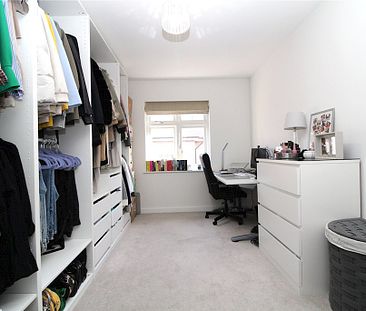 2 bed apartment to let in Shenfield - Photo 1