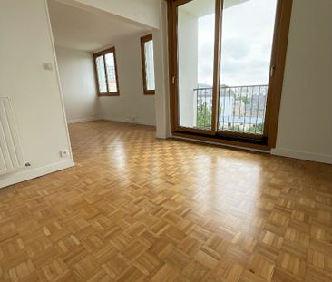 Location Appartement 4 pièces 75m² - Photo 2
