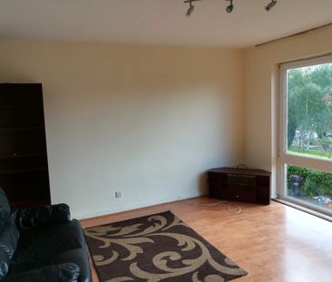 2 Bed Maisonette, Turnpike Link, CR0 - Photo 2