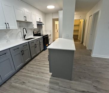 1 Bedroom - 6260 Place Northcrest, Montréal - Photo 1