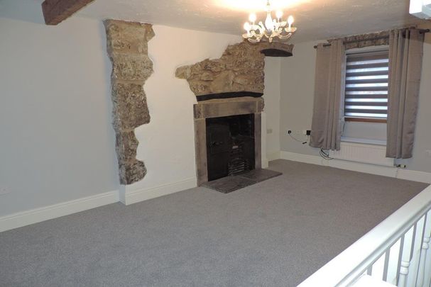 2 bedroom property to rent - Photo 1