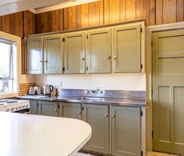 Tidy three bedroom home Parkside - Photo 3