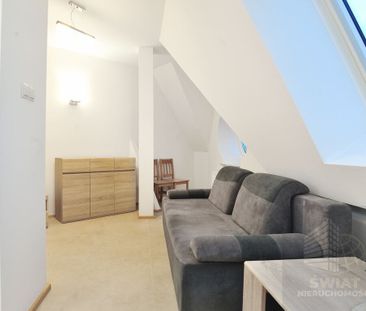 Kawalerka świeżo po remoncie - Zdjęcie 4