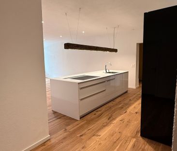 Charmante 3.5-Zimmer-Duplexwohnung in Grafenried: Erstbezug im ehem... - Photo 2