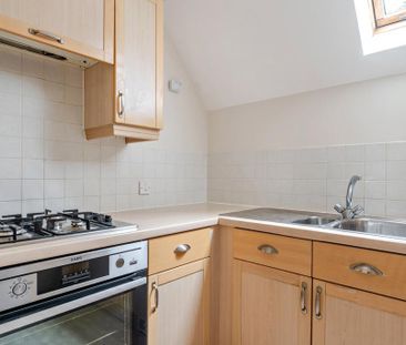 2 bedroom flat to rent - Photo 6