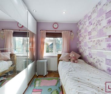 3 bedroom semi-detached house to rent - Photo 5