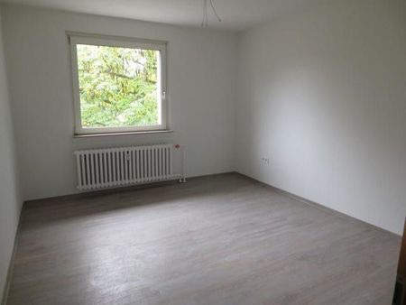 Ich bin frisch renoviert incl. neuer Einbauküche - Foto 2