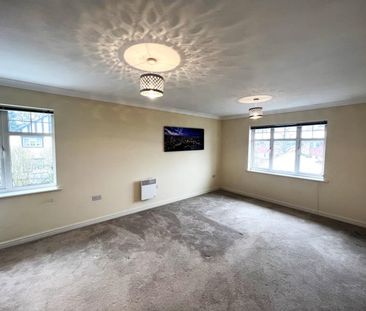 Wentworth Place, Camberley - 1 bedroomProperty for lettings - Seymours - Photo 5