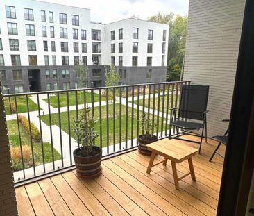 Appartement te huur - Photo 1