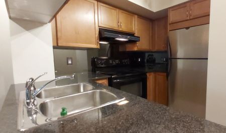 For Lease - 18 Kenaston Gardens Unit# 317, Toronto, Ontario - Photo 3
