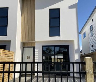 Naenae Living - Photo 5