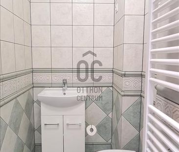 Kiadó jó állapotú panel lakás - Székesfehérvár - Photo 4