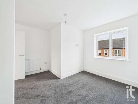 Vine Street, Hazel Grove, Stockport, SK7 - Photo 3