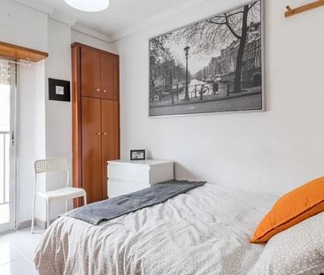 Calle Godofredo Ros, Valencia, Valencian Community 46006 - Photo 2