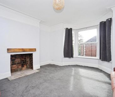 5 bedroom end of terrace house to rent - Photo 6