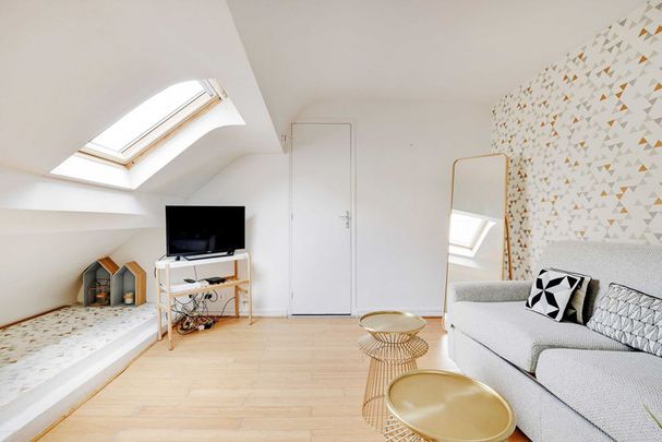 Rue du Faubourg Saint-Antoine - Photo 1