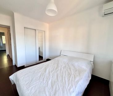Location Appartement 3 pièces 55m² NICE 06000 - Photo 3