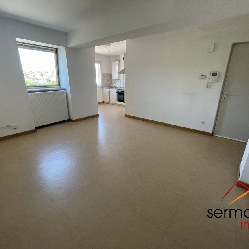 Appartement de type F2 avec ascenseur - Photo 1