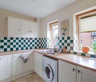 Off Bath Road, GL53 - Photo 3