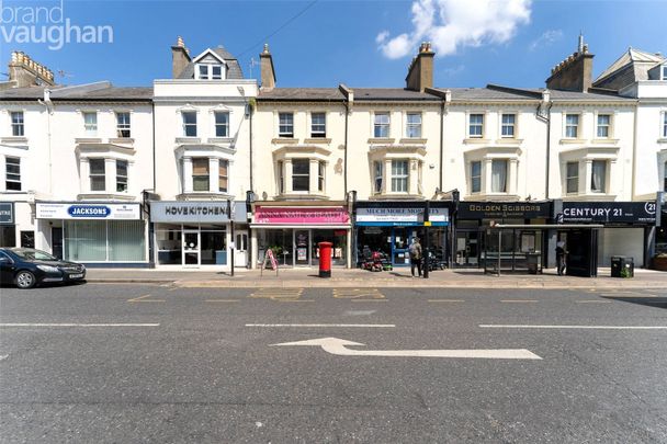 terraced house share to rent - Photo 1