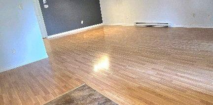 condo à louer - Photo 2