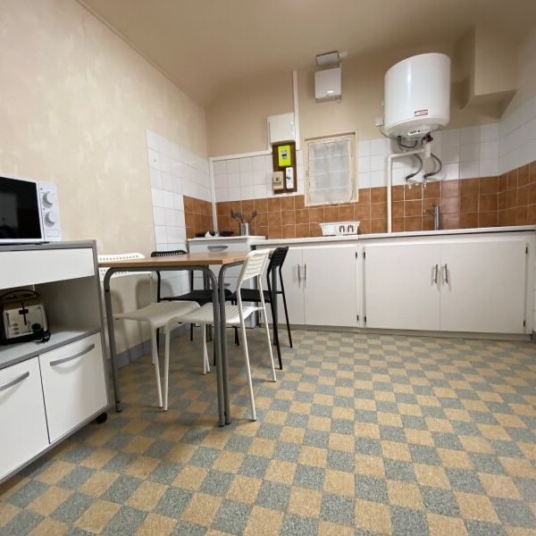 Location Appartement 1 Pièce 17 m² - Meublé - Photo 1