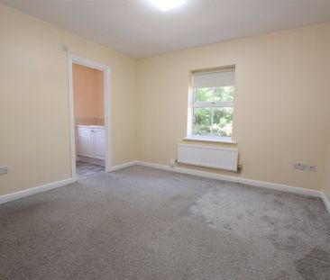 Foxglove Road, Rush Green, Romford, RM7 - Photo 6