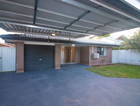 Renovated 3 Bedroom Home In Burleigh Heads! - Photo 5