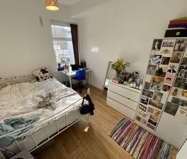 5 bedroom terraced house to rent - Photo 5