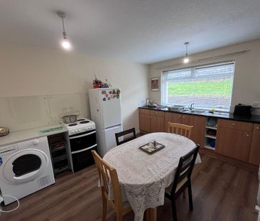 2 bedroom terraced house to rent - Photo 6