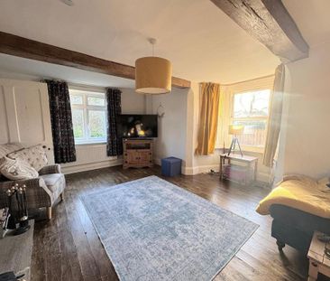 5 bedroom detached house to rent - Photo 2