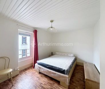 Location Maison 3 pièces 36m² LES MARTRES DE VEYRE 63730 - Photo 5
