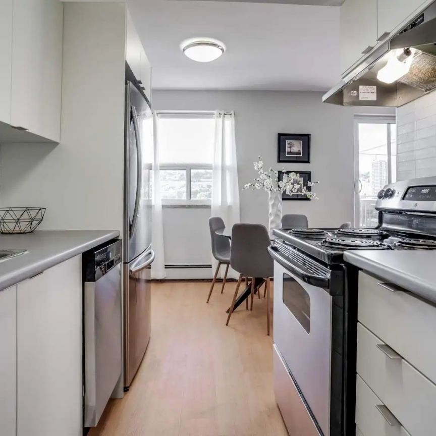 Mainwell Apartments — 2 Bedroom, 1 Bathroom - Photo 1